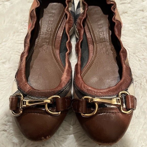 Burberry Ballet Flats - Picture 4 of 6